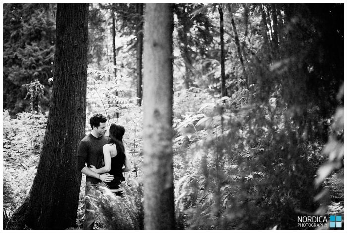 Stanley Park Engagement Photography | Brittani & Darren