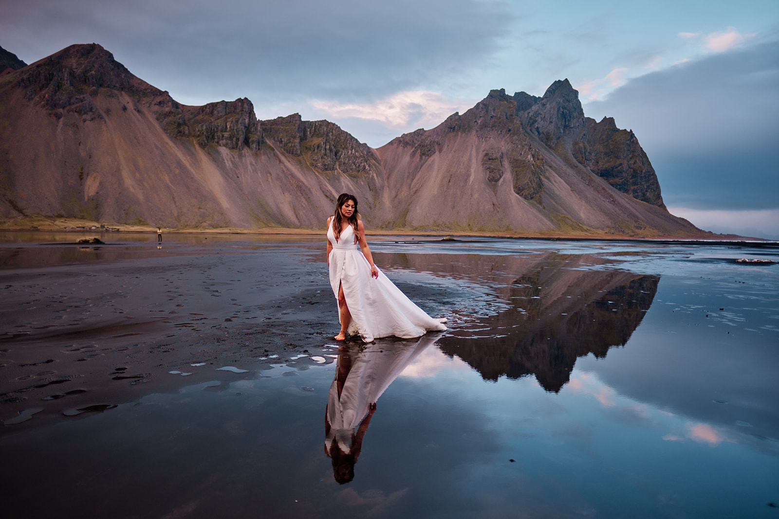 Jokulsarlon glacier lagoon landscape during Iceland elopement session
