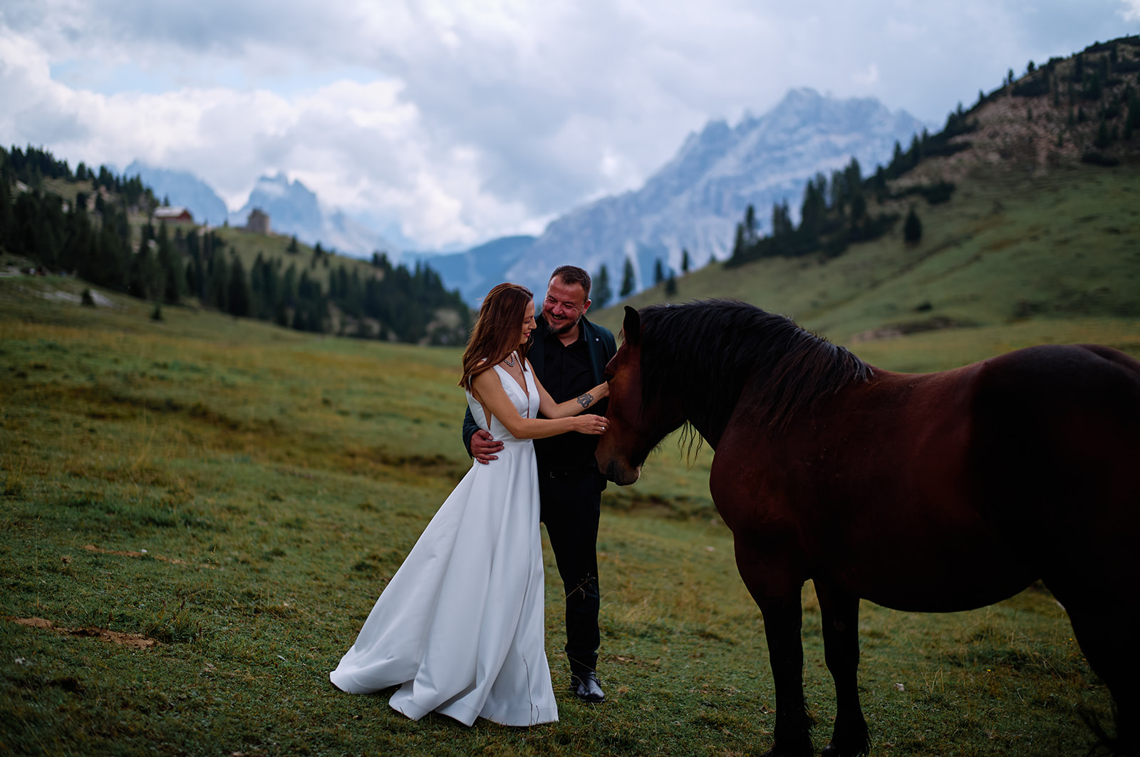 Dolomites wedding photographs with horses at Prato Piazza