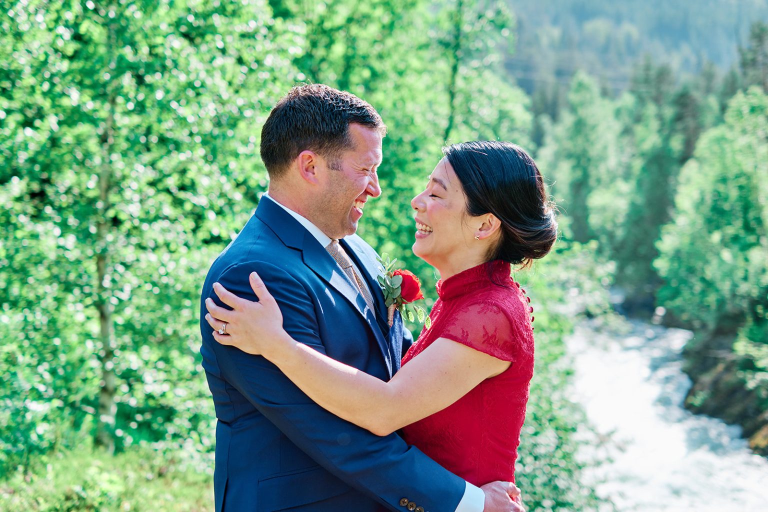 The couple after the dress change at Juvet