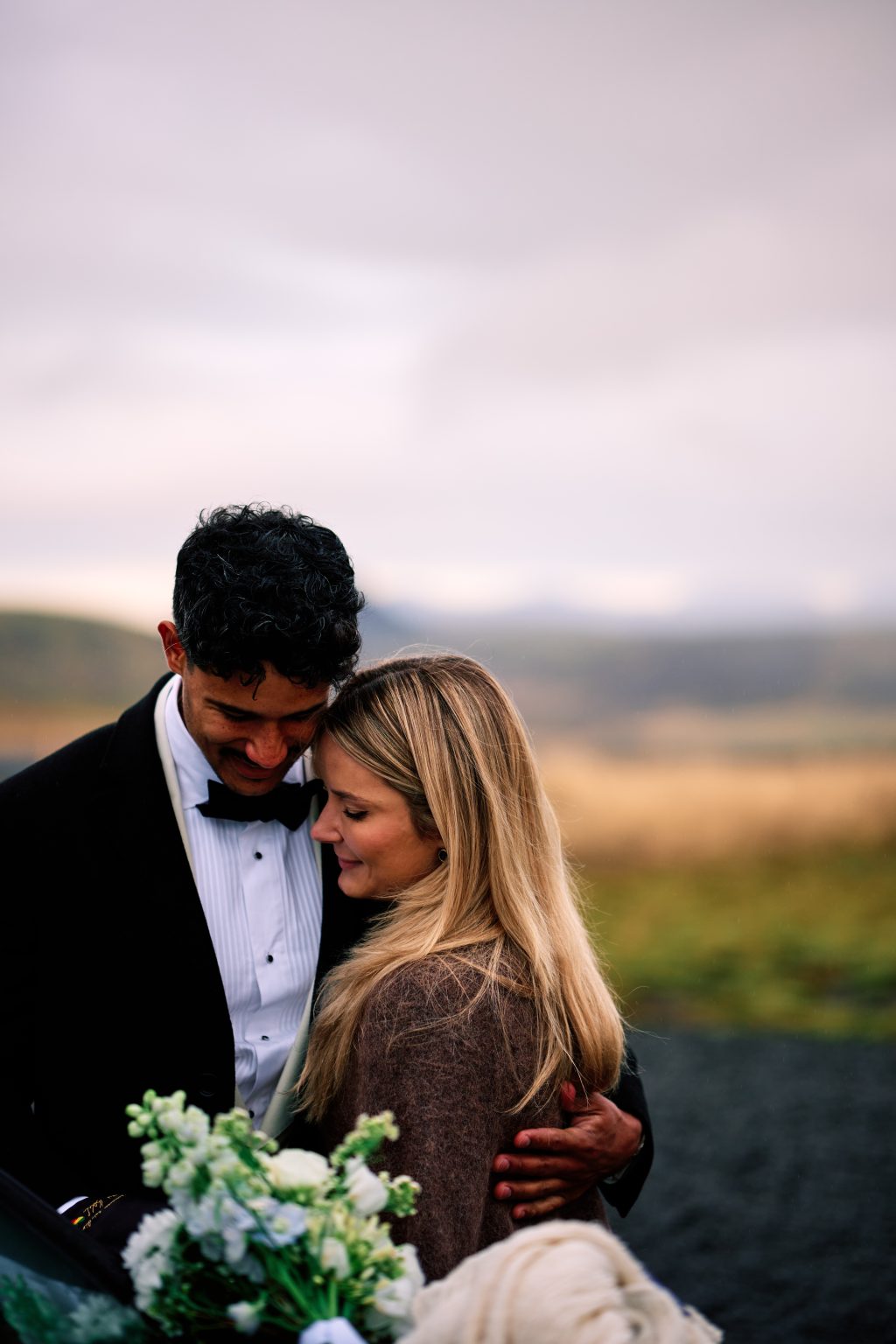Lindsey and Daniel arriving at Þórufoss for their Iceland elopement ceremony