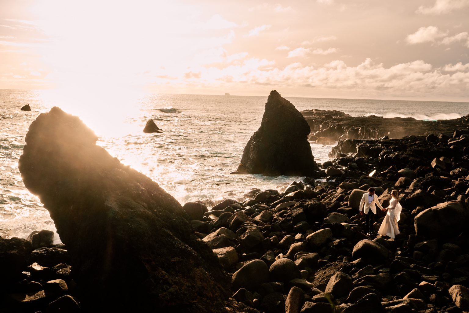 Evening light over the beach at Valahnúkamöl