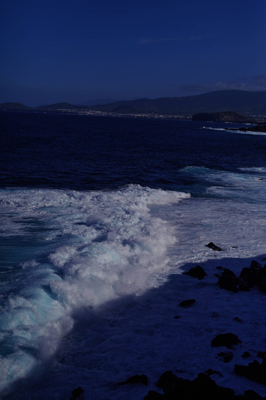 Waves on the São Miguel coast