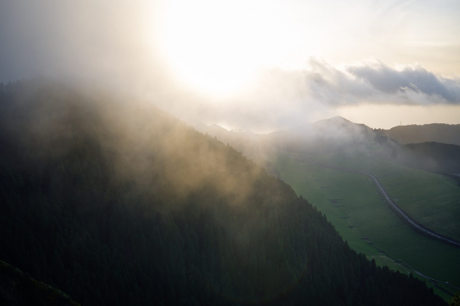 Sun and mist over São Miguel