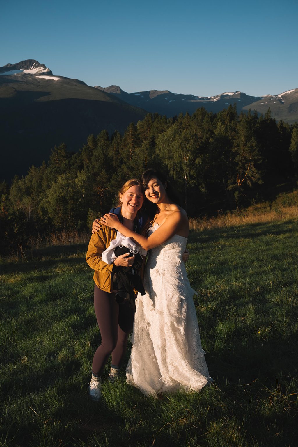 The couple embracing in the morning light, Juvet, Norway