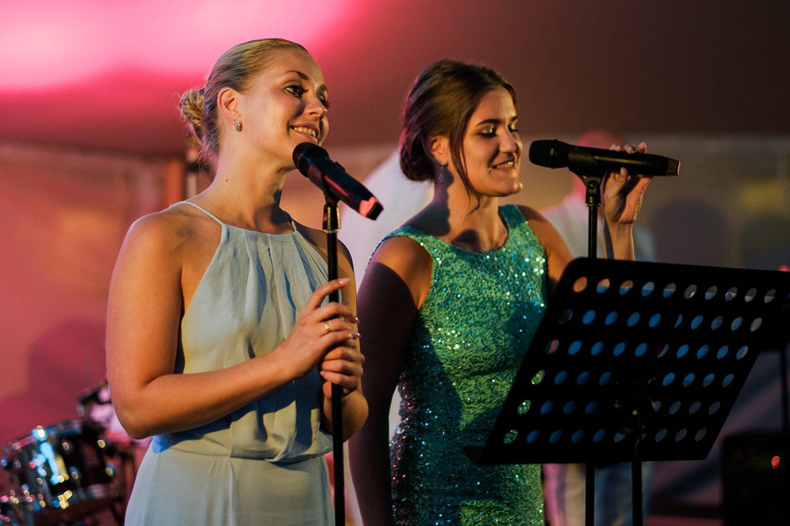 Singers with the wedding band