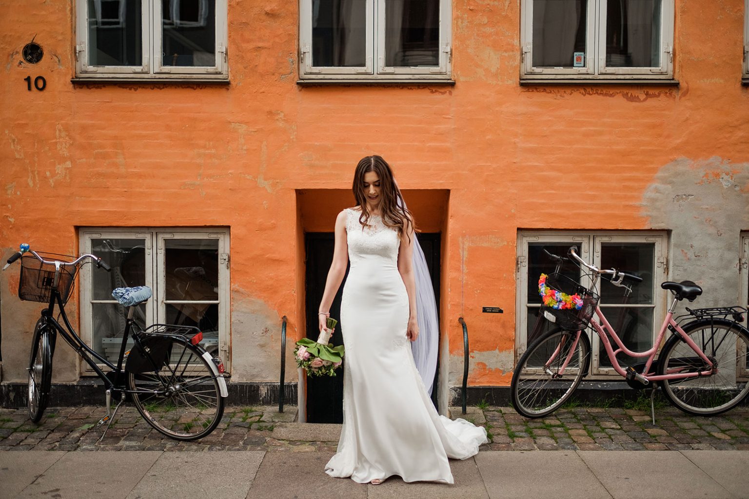 Bride portrait in the streets of Copenhagen