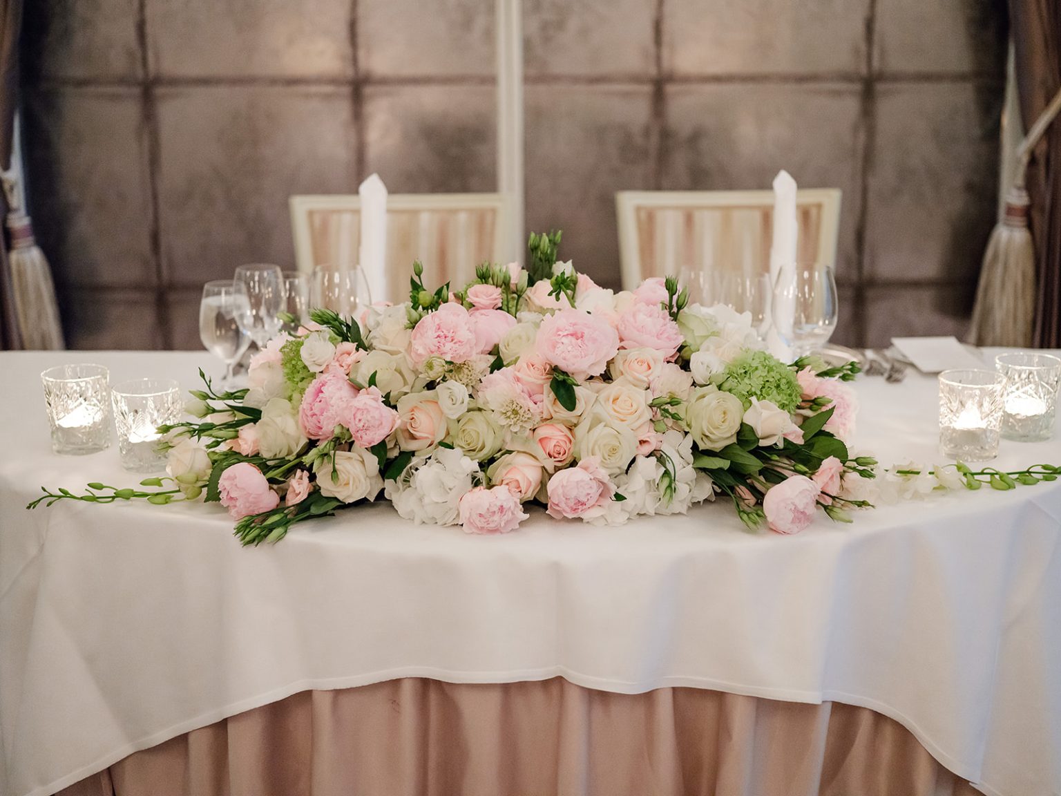 Reception table setting at the Hotel d’Angleterre