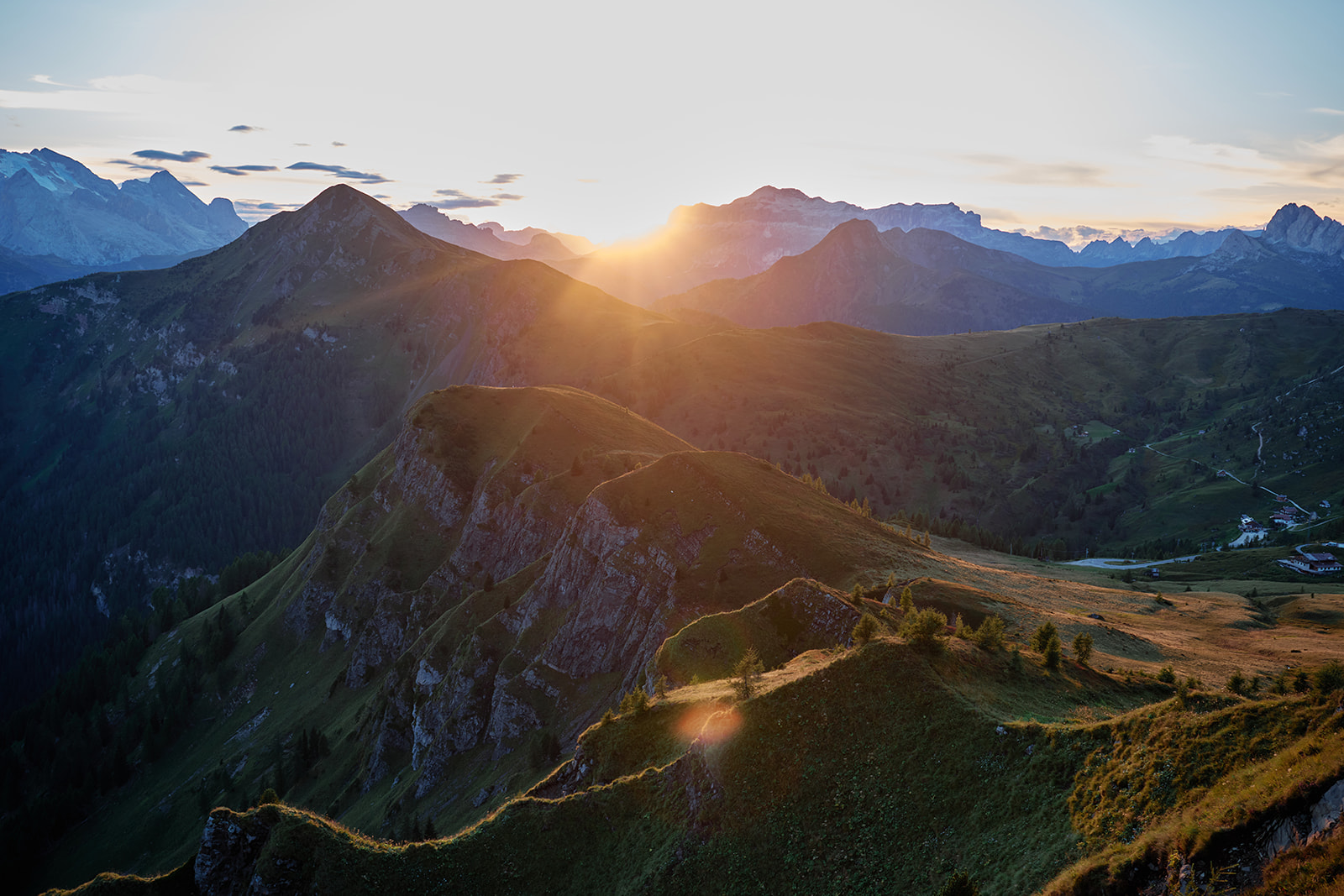 The last light of the day at Passo Giau, Dolomites