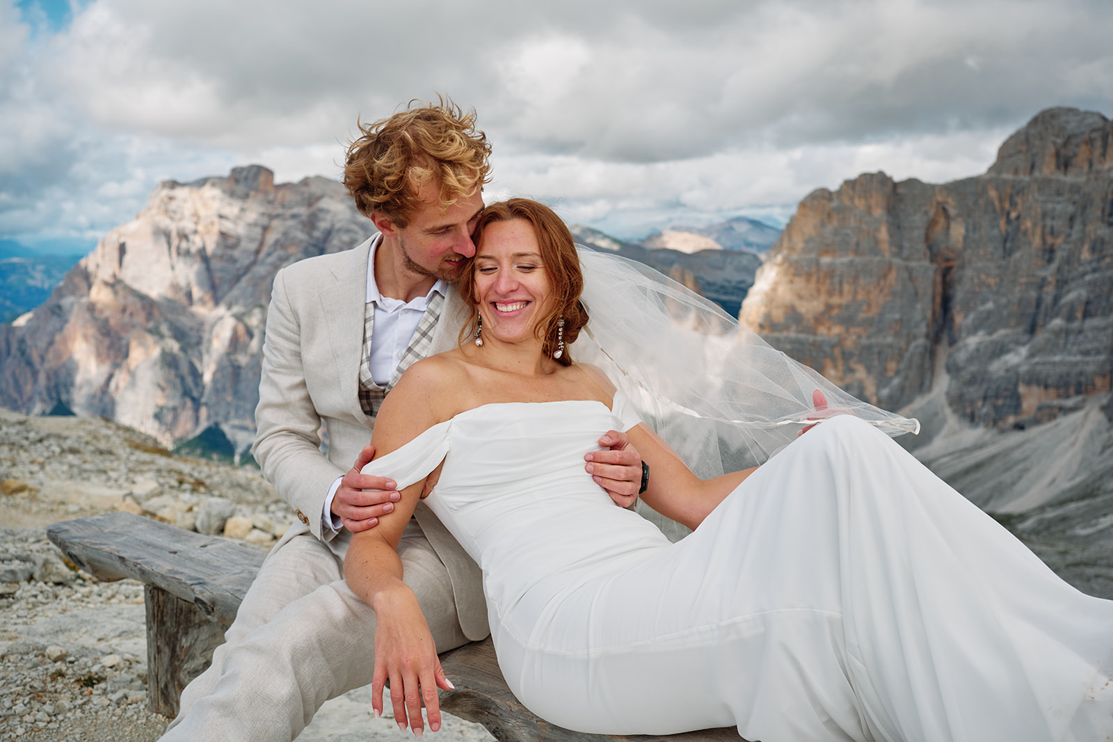 Couple at Rifugio Lagazuoi, Dolomites destination wedding