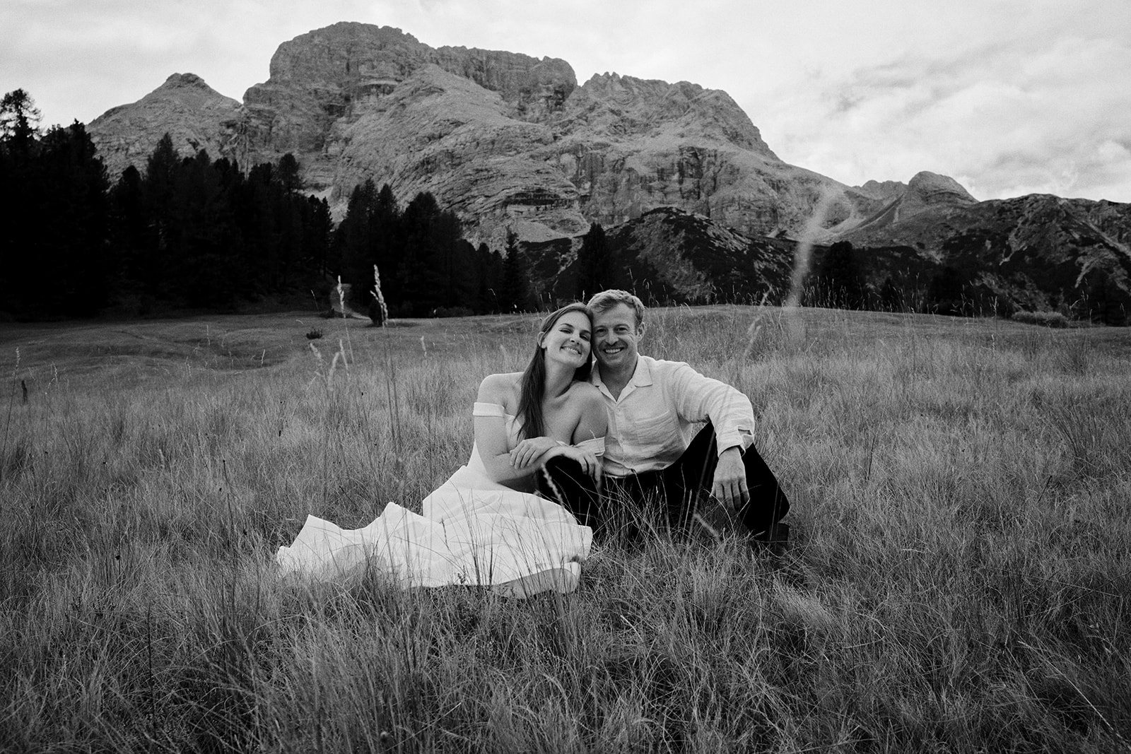 Kim and Denim at Lago di Braies
