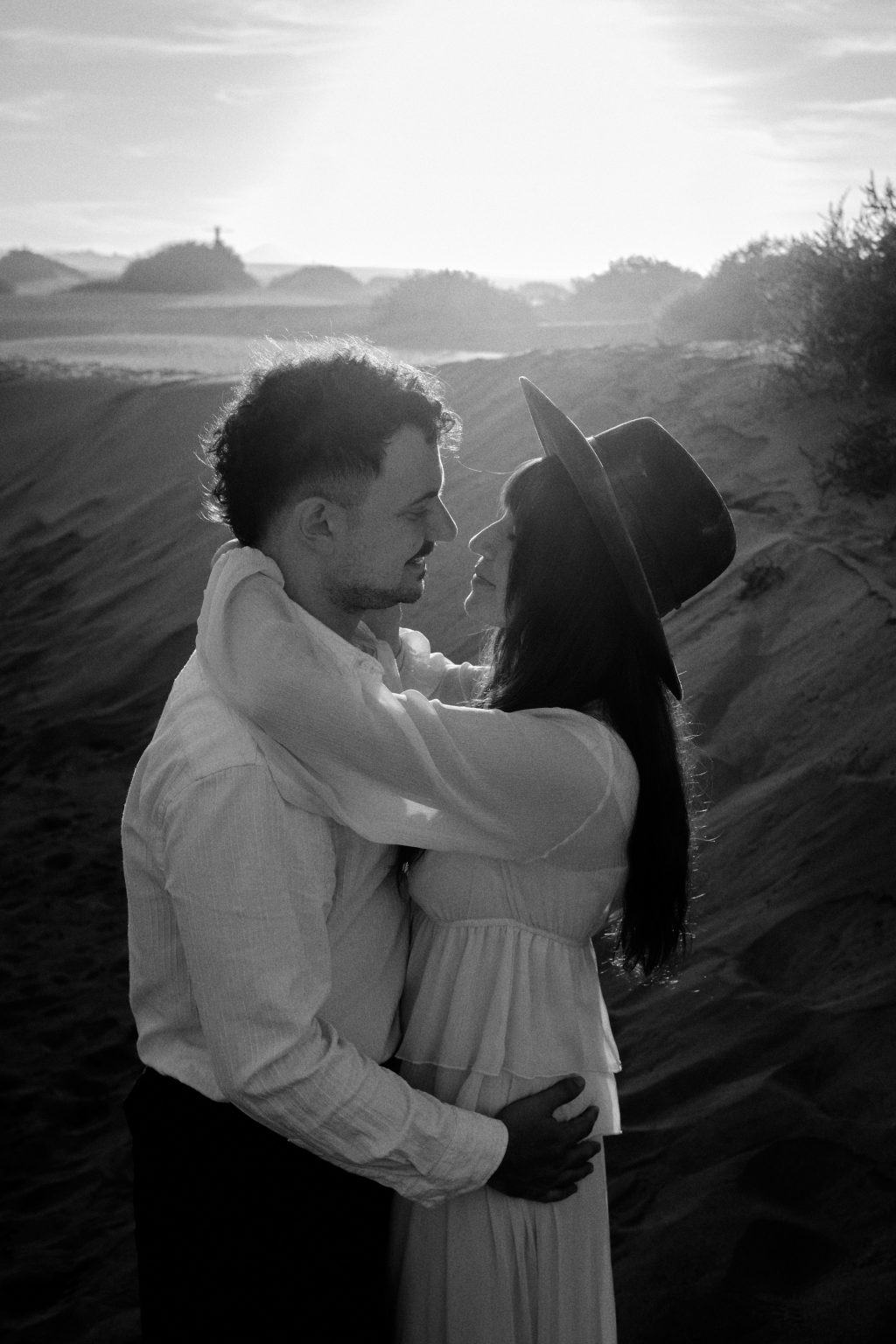 Francesca and Riccardo at dusk, black and white, Lanzarote