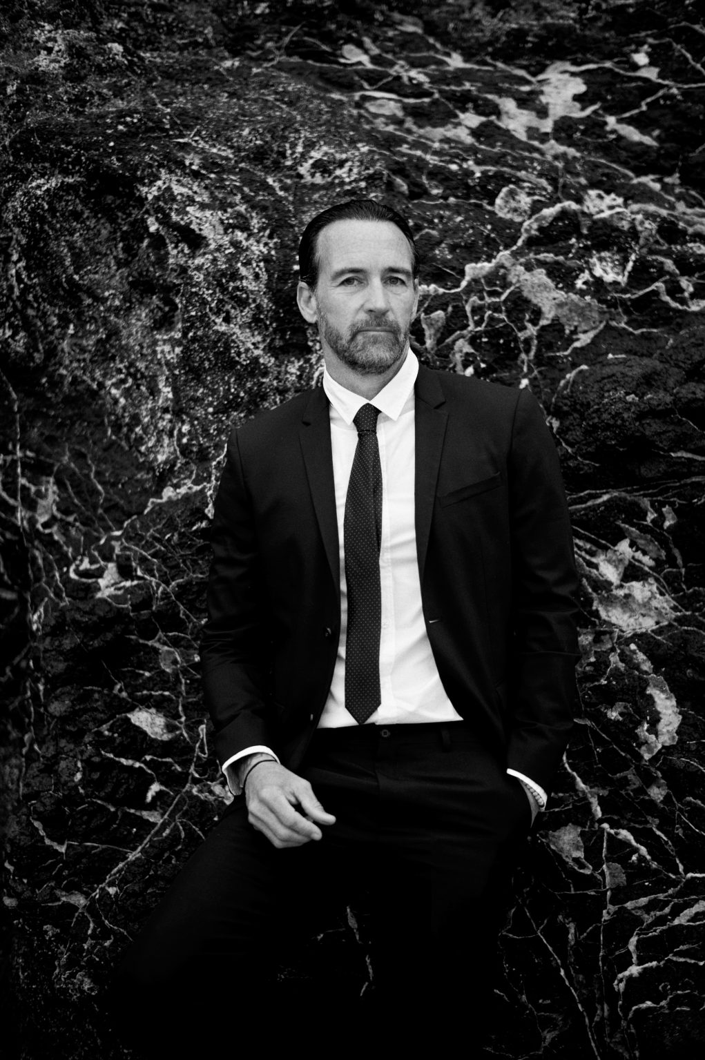 Groom in his suit, black and white, Lanzarote wedding