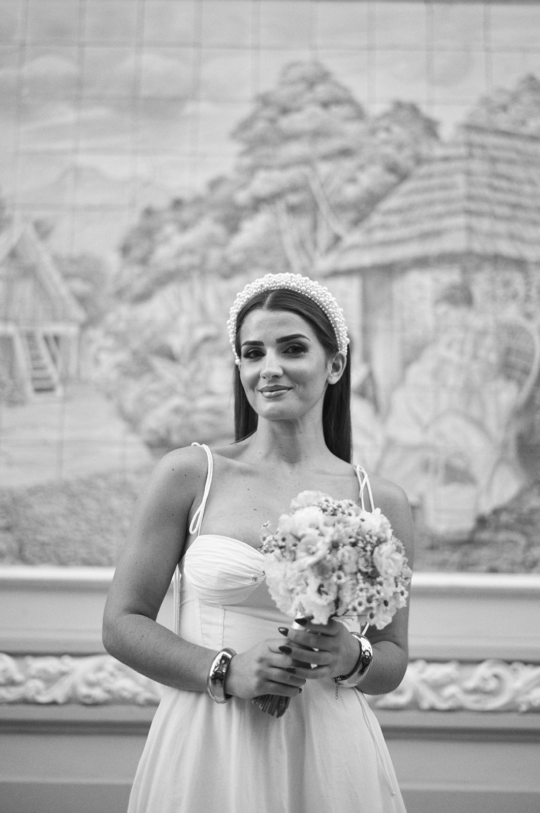 Black and white bridal portrait in Funchal, Madeira