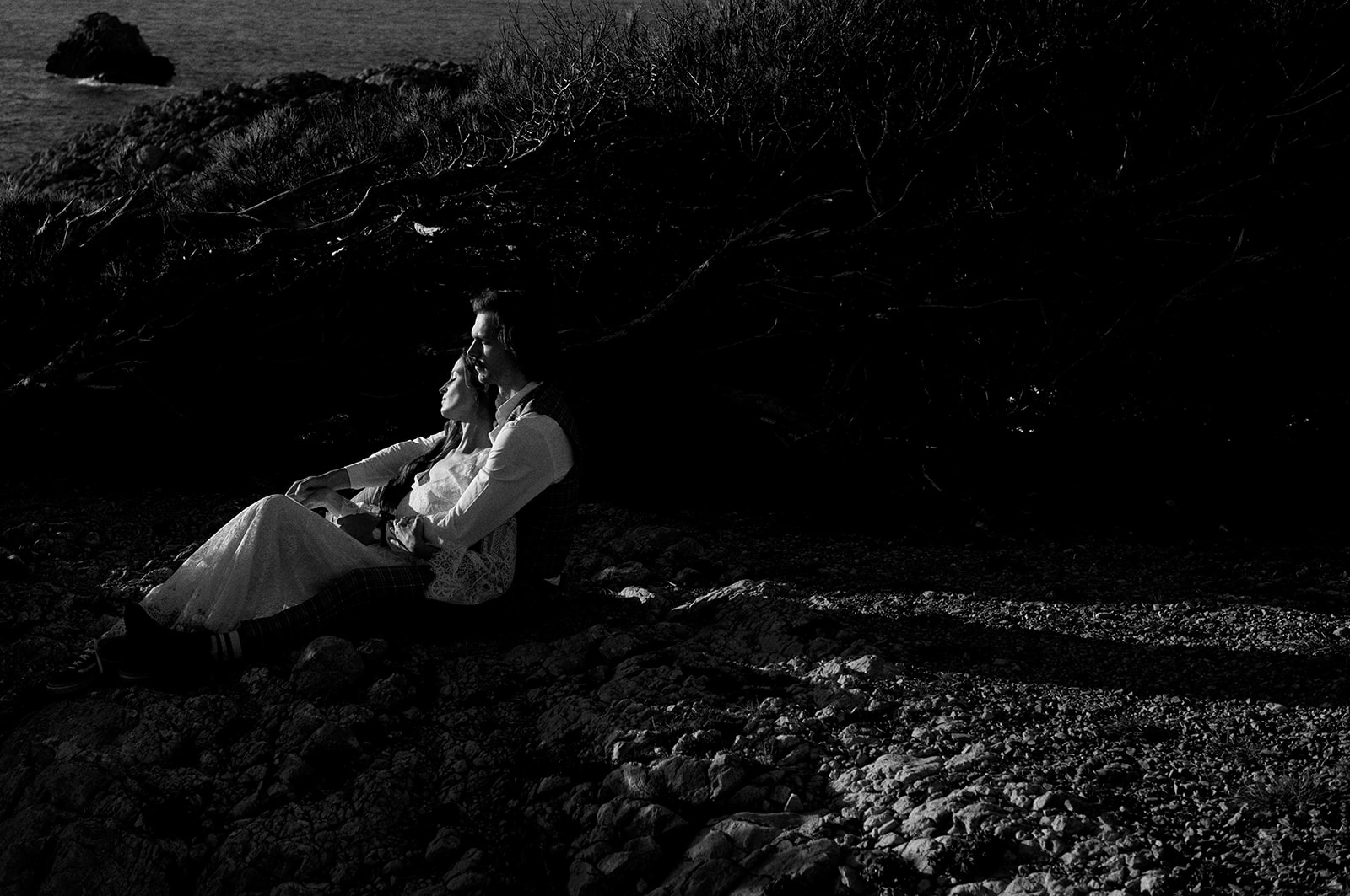 Mallorca elopement photographer at Capdepera Lighthouse