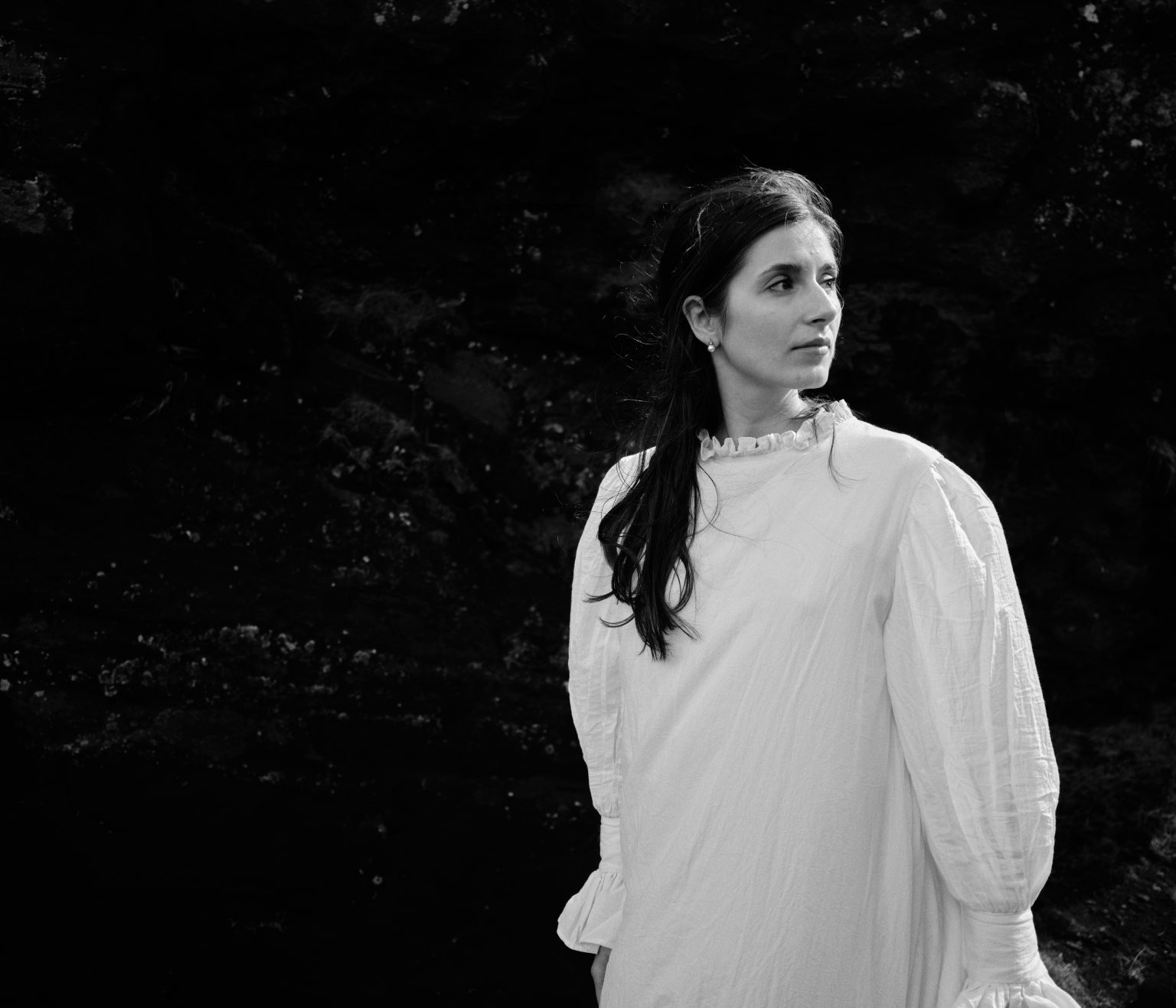 Black and white portrait of Andreea, Krýsuvík