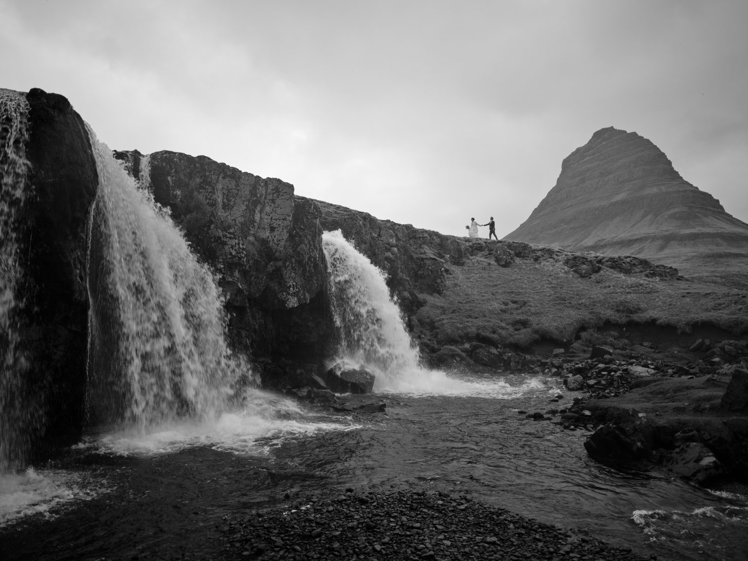 Kirkjufellsfoss waterfall below Kirkjufell mountain, Iceland
