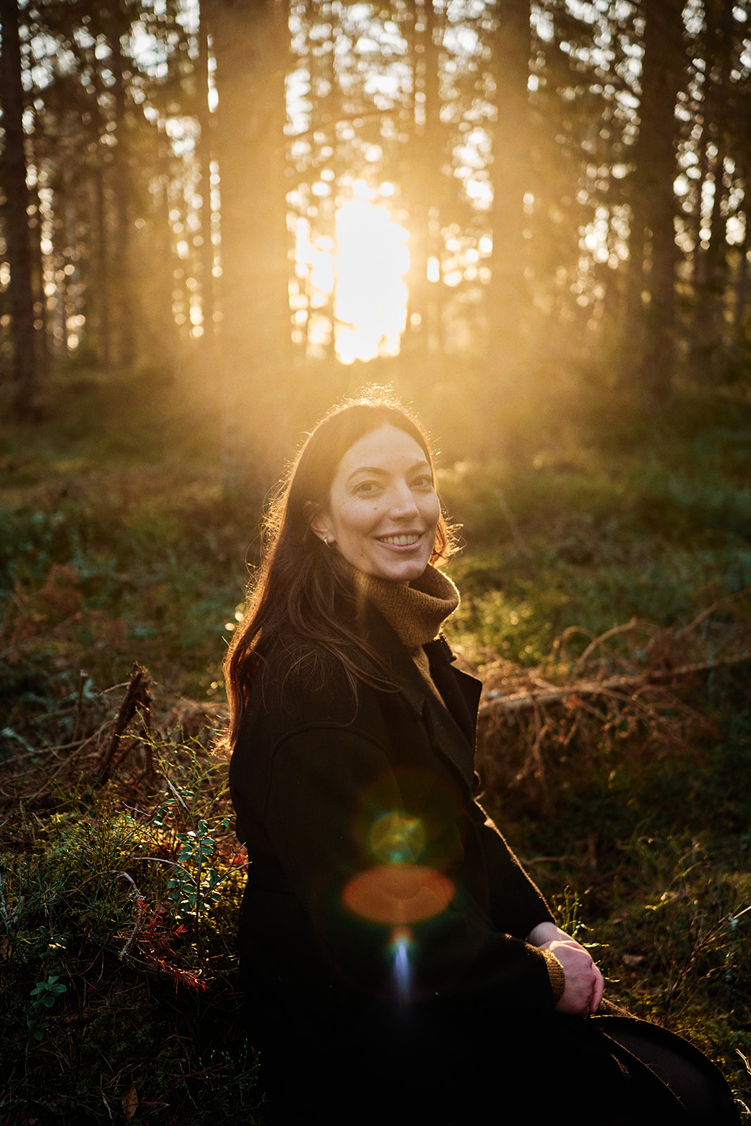 Bride-to-be in the golden winter reeds by the Hop Farm Beach cabin, Söderhamn - Nordica Photography