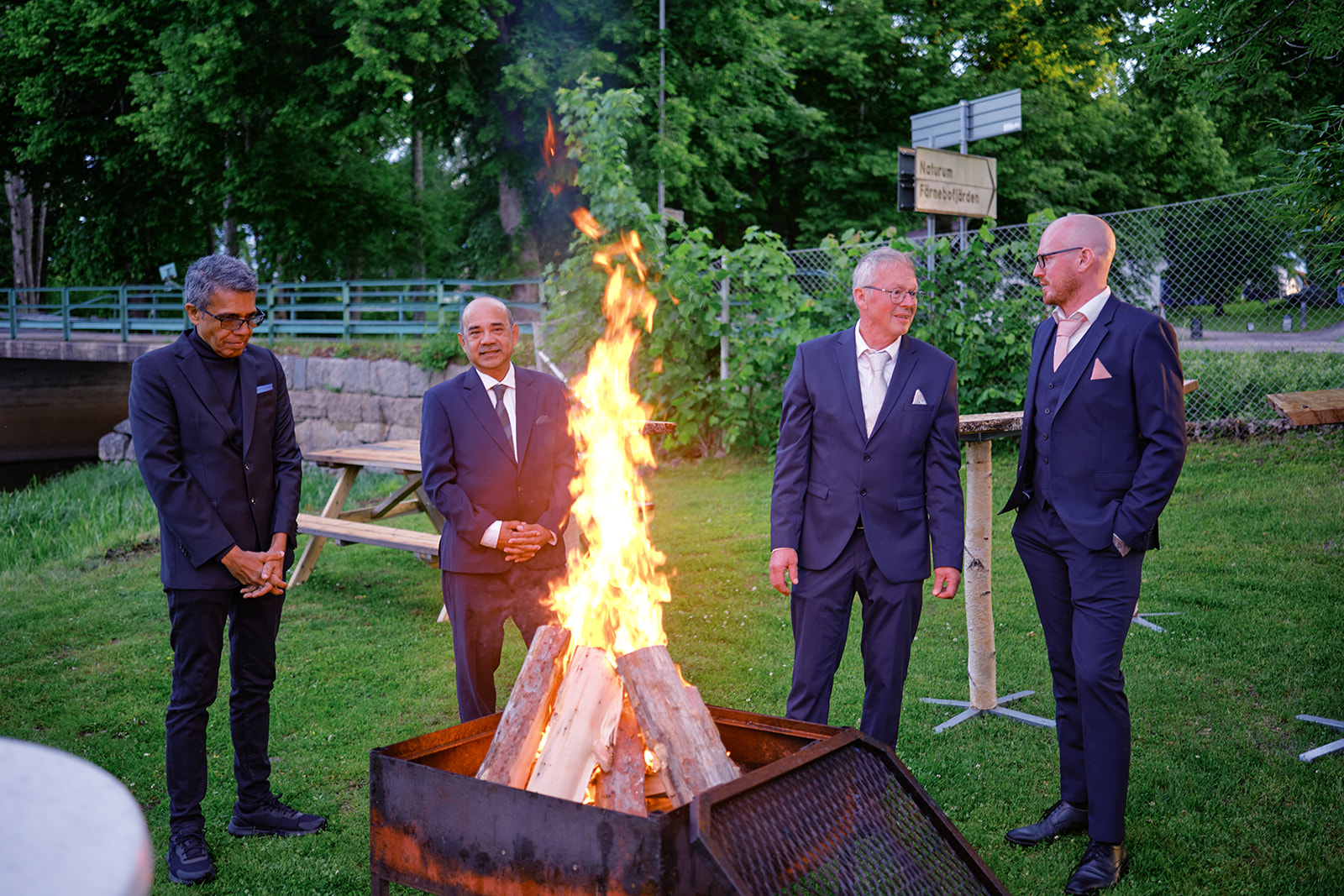 Guests around the fire pit in the evening